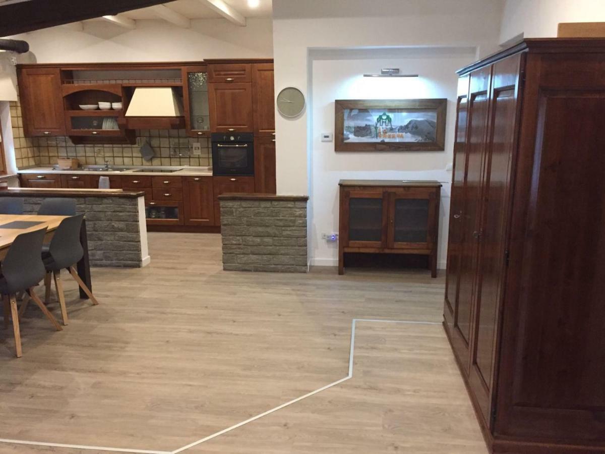 Lo Sherpa Holiday Home Aosta Kültér fotó